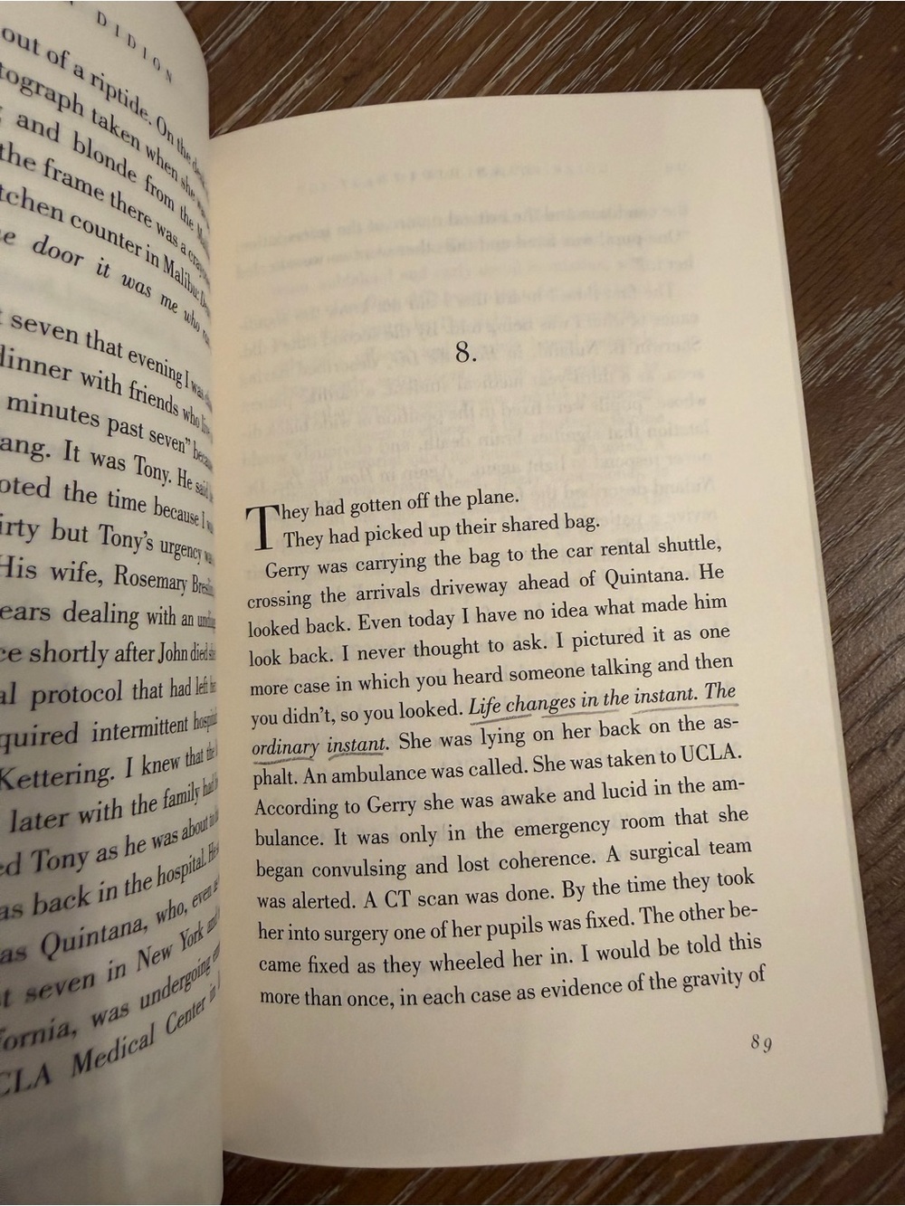 THE YEAR OF MAGICAL THINKING BY JOAN DIDION PAPERBACK - Picture 7 of 7